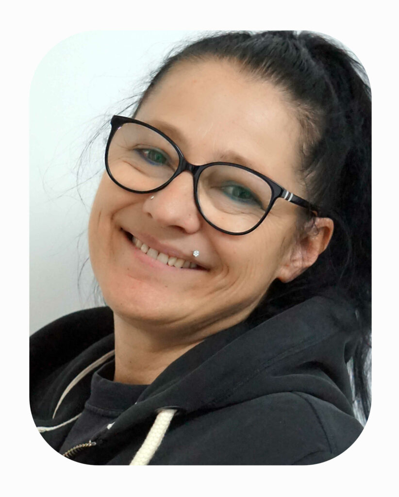 Petra Zammernig, Mitarbeiterin in der Produktion von Hofer Druck Seeboden