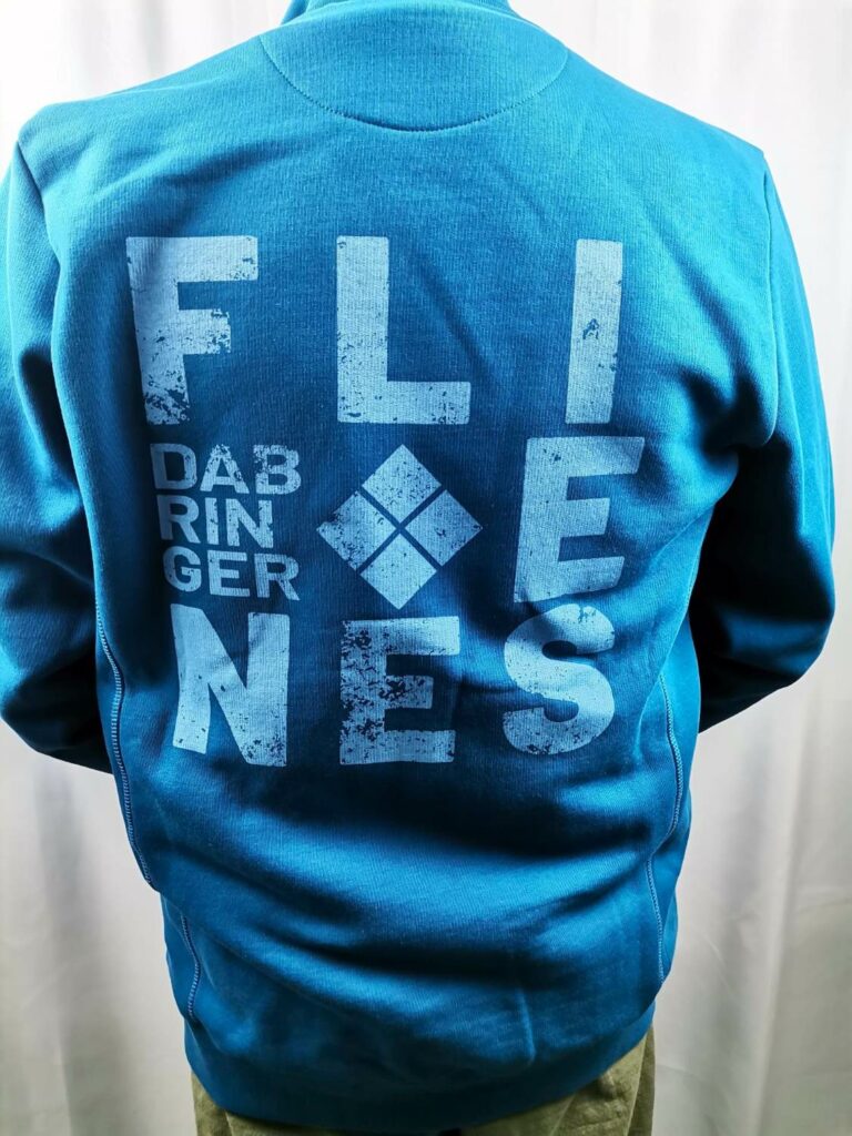 Arbeitskleidung bedrucken – Beispiel Sweater mit Firmenlogo