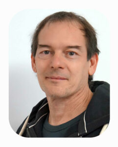 Gert Huber, Leiter der Beschriftungsabteilung bei Hofer Druck